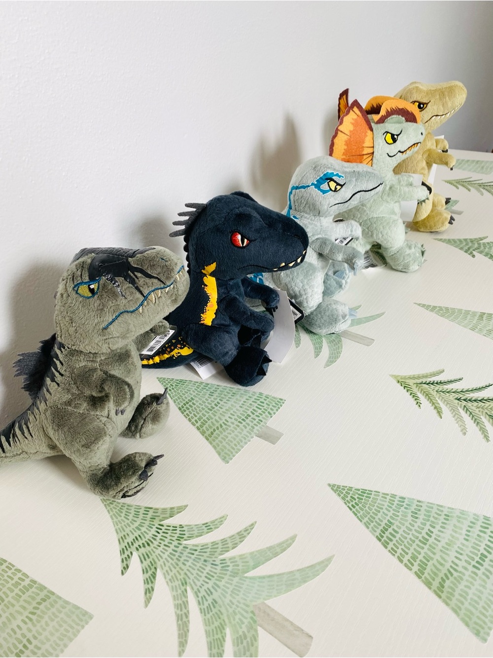 universal • jurassic world mini plush dinosaur bundle